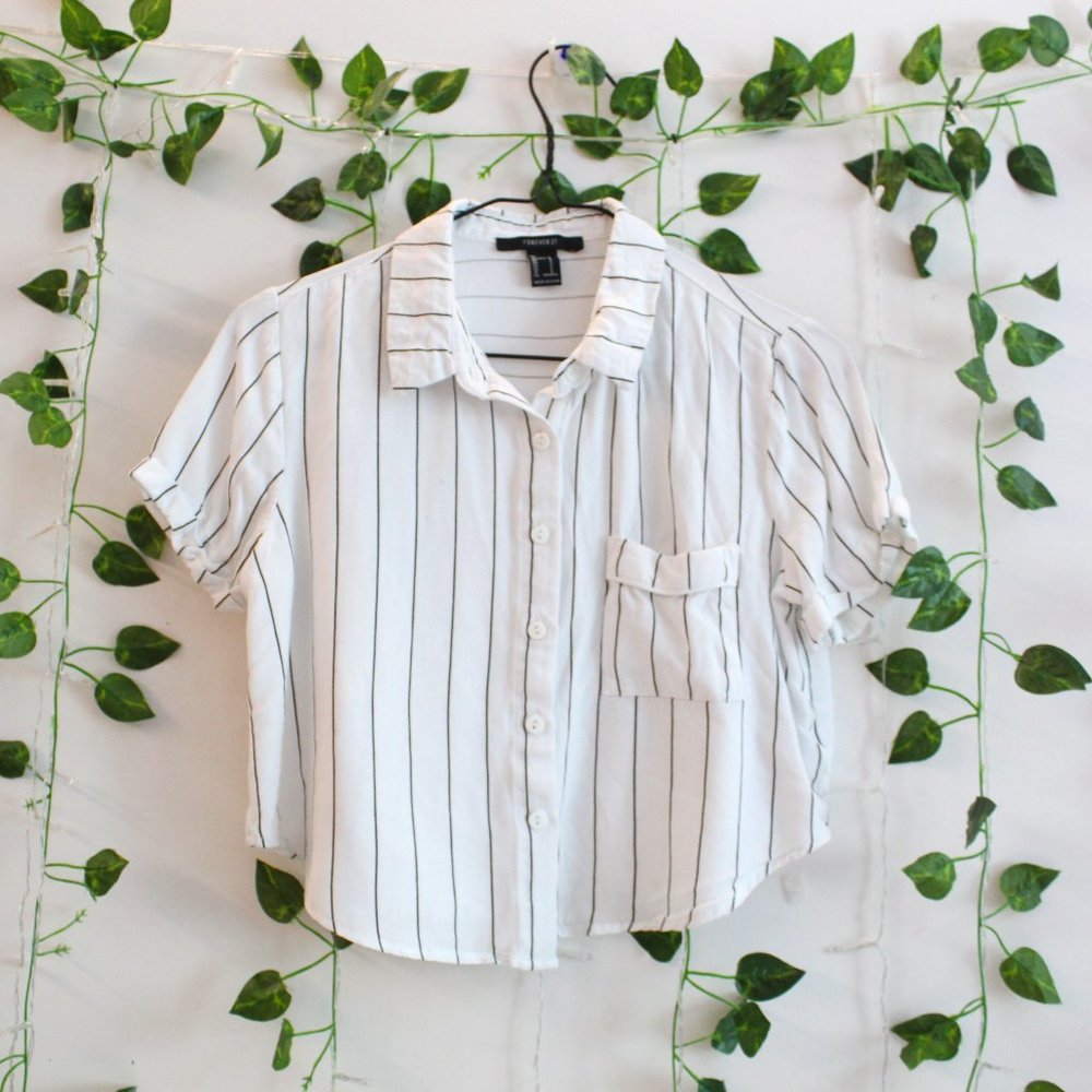 Forever 21 Striped Short Sleeve Button Up